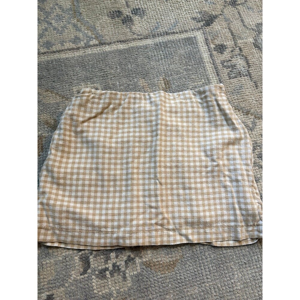 Tan and White Gingham Abercrombie Mini Skort